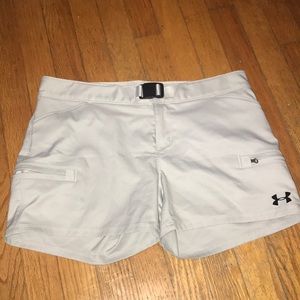 Under armour shorts size 8